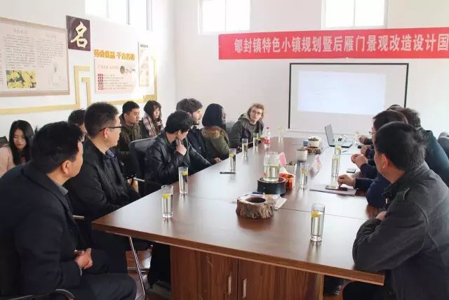 一批批參觀團(tuán)為何頻頻到云臺(tái)冰菊基地參觀？